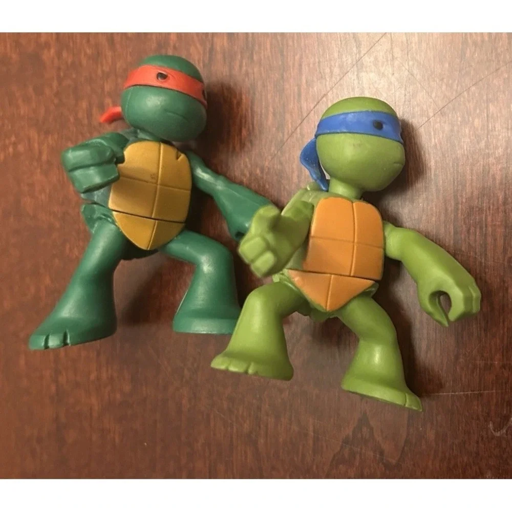 2013 Teenage Mutant Ninja Turtles TMNT Lot of 2 Action Figures‎ Viacom